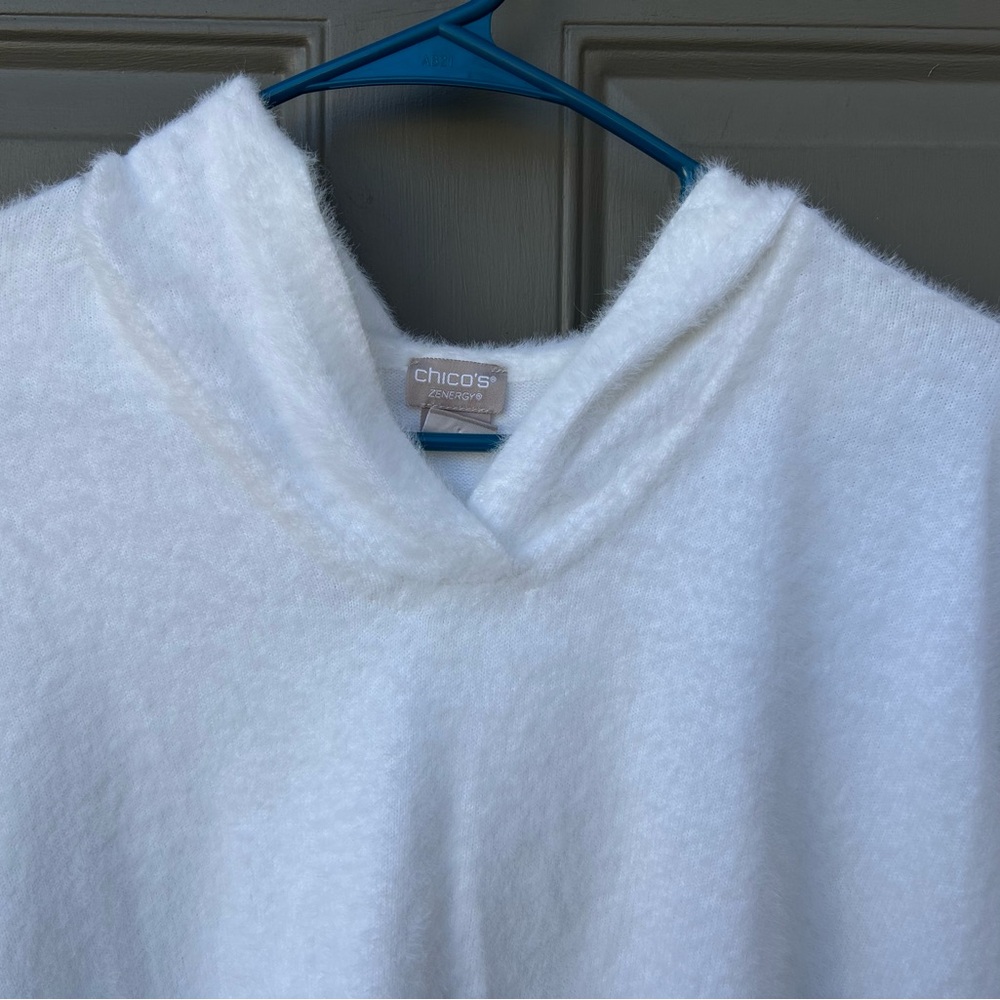 Chico’s Zenergy Pullover White Fuzzy Hoodie Sweater